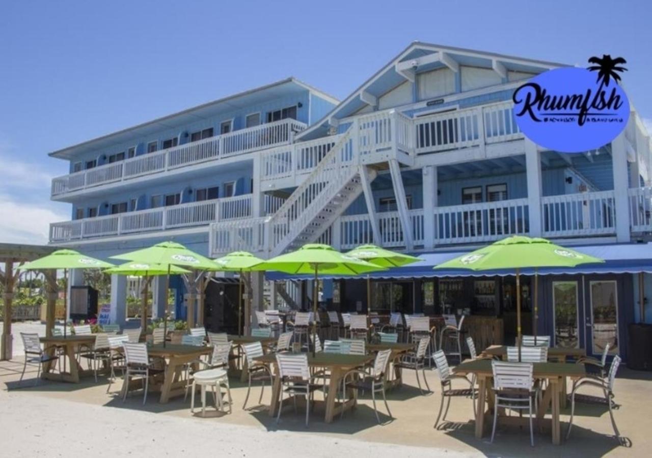 Rhumcay Beach Resort And Grille Fort Pierce Exterior photo